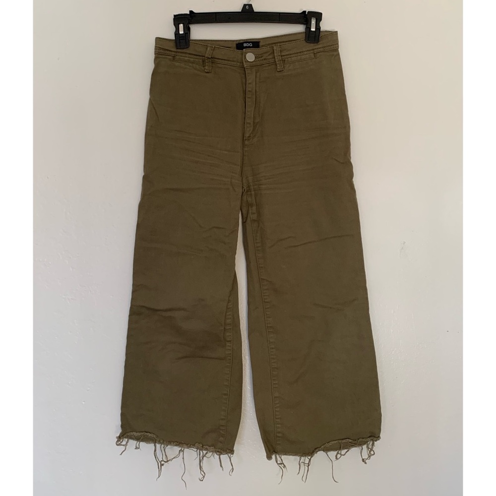 Urban Cropped Olive Cargo Pant